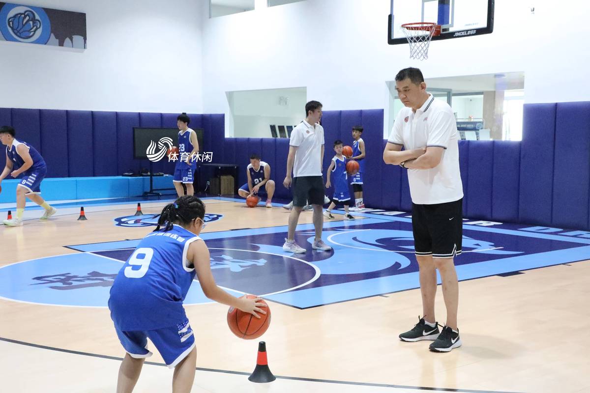 篮球训练营需要什么条件